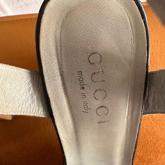 Vintage Gucci crocodile heels - Picture 6 of 8